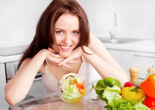 Chế độ ăn uống, sinh hoạt hợp lý cũng là thuốc chữa đau dạ dày hiệu quả