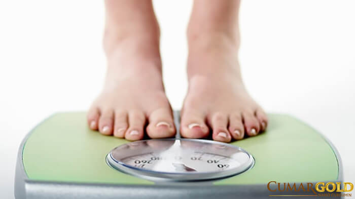 Đau dạ dày sút cân là biểu hiện thường gặp ở nhiều bệnh nhân. 