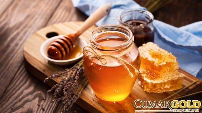 Người bị viêm loét dạ dày tá tràng nên sử dụng trà và mật ong