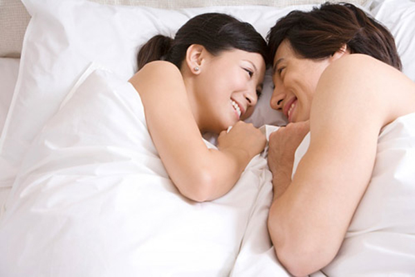 Quan hệ vợ chồng có ảnh hưởng gì tới phụ nữ sau sinh?