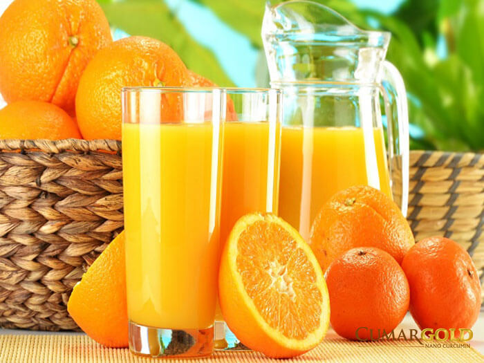 Đau dạ dày uống nước cam được không?