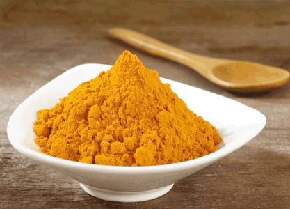 Nanocurcumin vàng thau lẫn lộn
