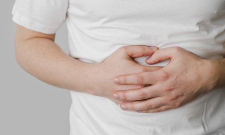 Ợ chua đau bụng là bệnh gì? Nguyên nhân cách chữa ra sao?