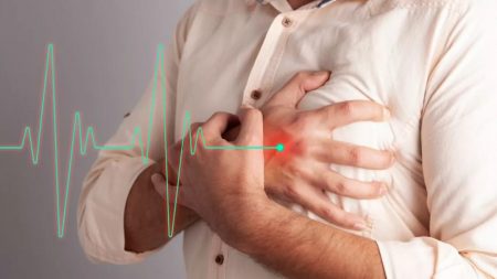 Cảnh báo trào ngược dạ dày gây rối loạn nhịp tim, làm tim đập nhanh